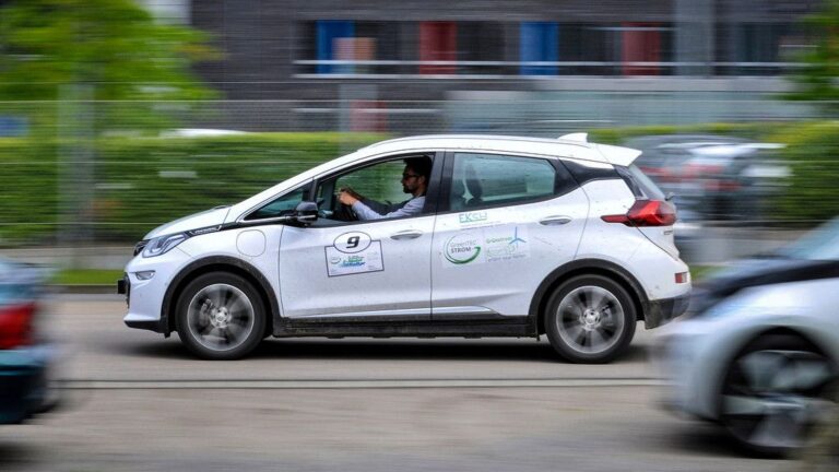 Opel Ampera-e doseg