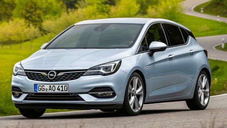 Opel Astra 2020 model
