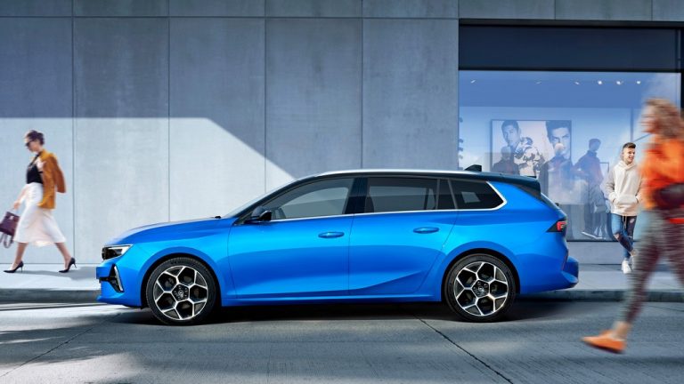 По 60 години од Kadett Caravan: Ново комби Opel Astra Sports Tourer