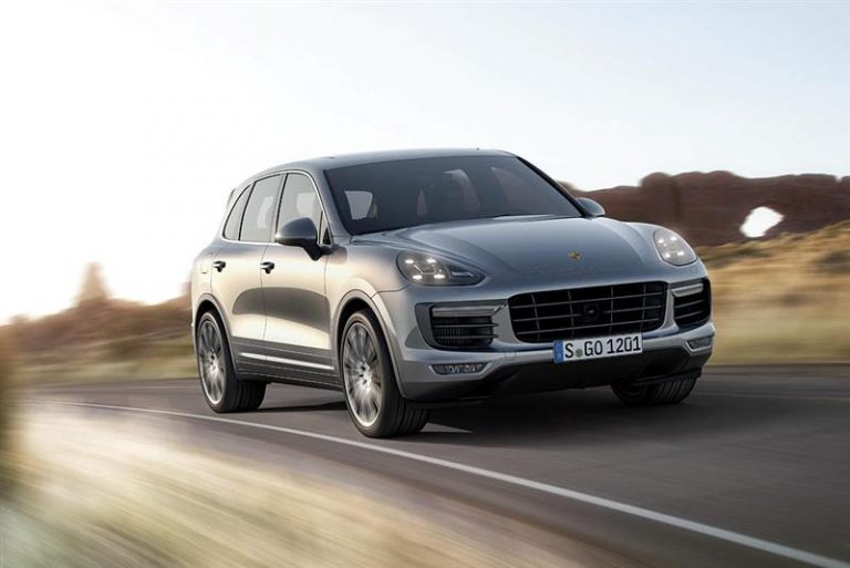 Фејслифт за Porsche Cayenne: Лут, спортски, секси