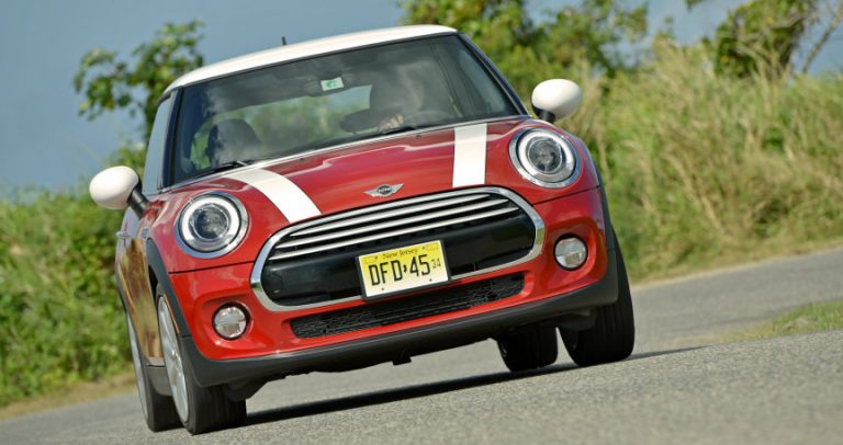 Доцни испораката на Mini Cooper D поради гласниот дизел