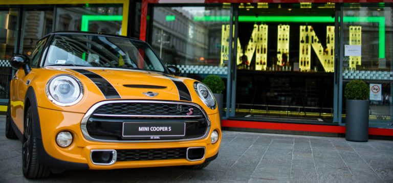 Во Будимпешта се отвори првиот Mini Bar во светот