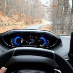 Возење без емисија на штетни гасови, во средина во којашто природата е пуштена на најсилно