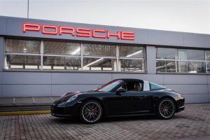 Porsche 911 Targa - 3