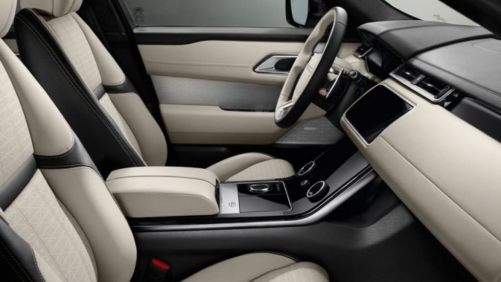 Range Rover Velar без кожен ентериер