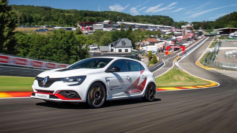 Renault Megane RS Trophy-R Spa rekord