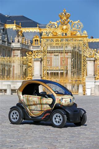 RenaultGroup_50108_global_en
