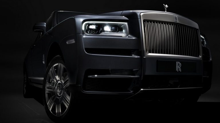 Rolls-Royce Cullinan Топ 10 Најскапи теренски автомобили