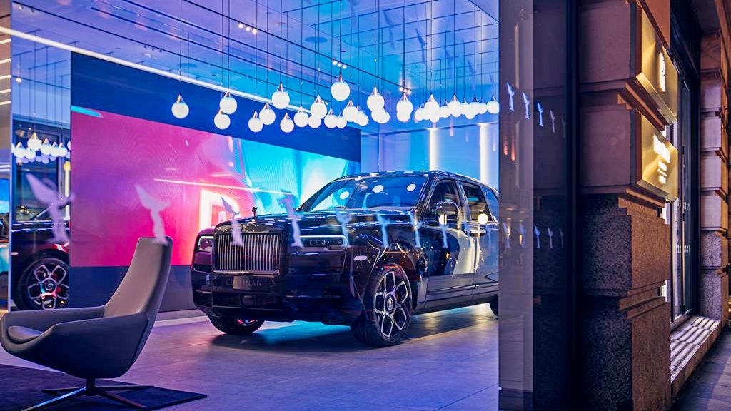 Rolls-Royce HR Owen Mayfair нов салон 00002 Вака изгледа новиот салон за Rolls-Royce во Лондон
