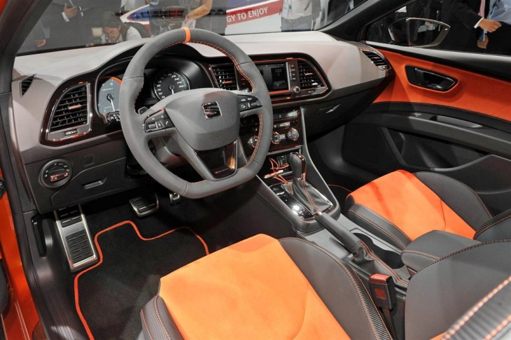SEAT Leon Cross Sport 3