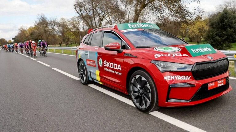 Škoda Enyaq iV водеше три етапи на шпанската Ла Вуелта