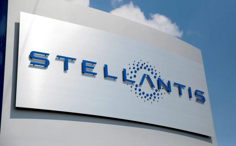Осум илјади дистрибутери ширум Европа ги обновија договорите со Stellantis