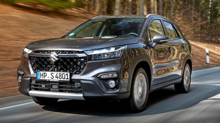 Suzuki S-Cross со продажбата веќе ја втасува Vitara