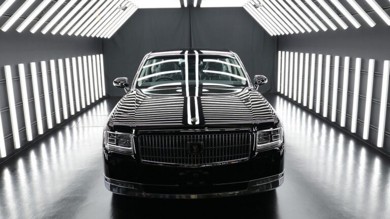 Toyota Century fabrika