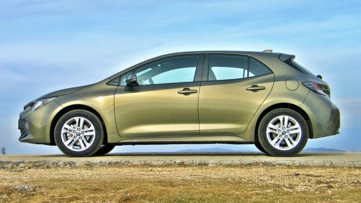 Toyota Corolla 12T test automedia