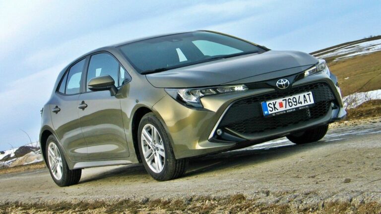 Toyota Corolla 12T test automedia