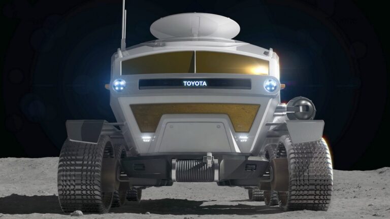 Toyota Jaxa Месечина