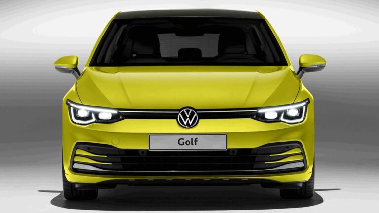 Volkswagen Golf VIII