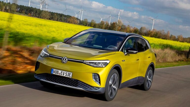 Електричниот Volkswagen ID.4 вози спортски