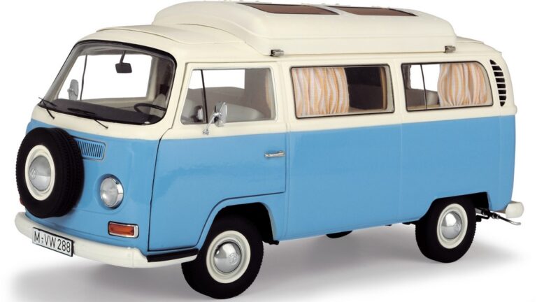Volkswagen T2a Camper Schuco