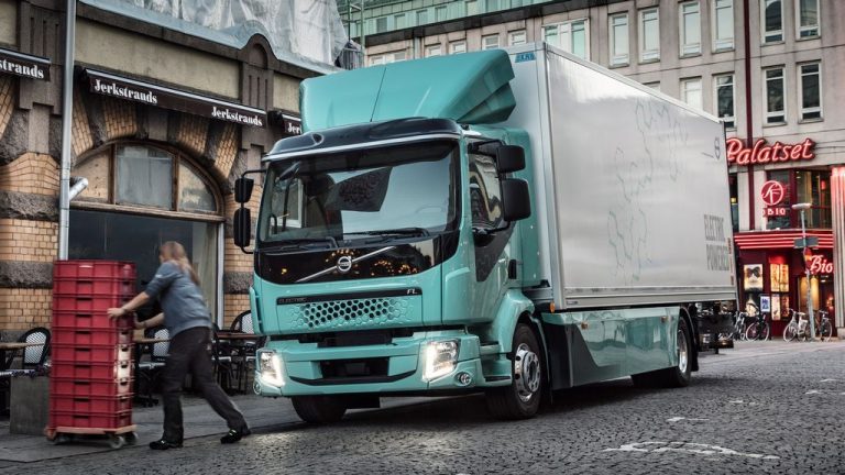 Норвешка Пошта нарача 29 електрични камиони Volvo