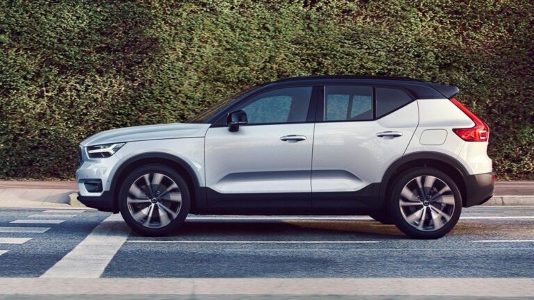Volvo XC40 Recharge P8 AWD