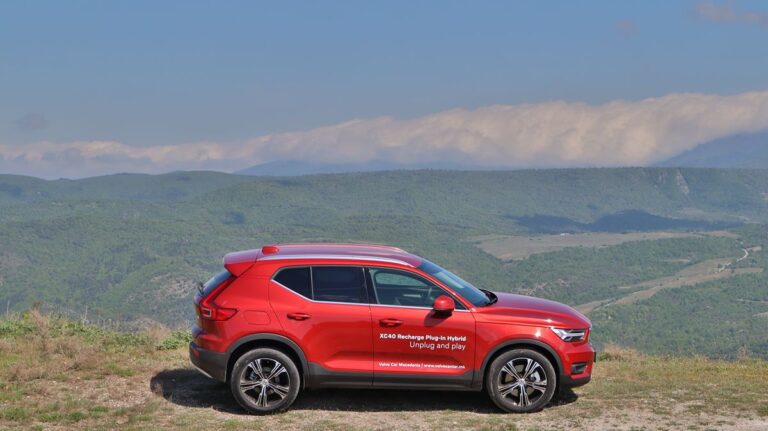 Volvo продаде преку 50.000 возила во октомври