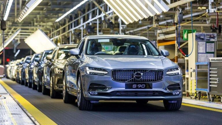 Volvo ја проширува понудата од модели со благ хибриден погон