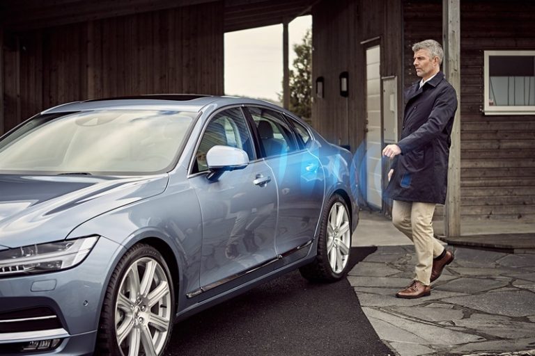 Volvo го заменува клучот со паметен телефон