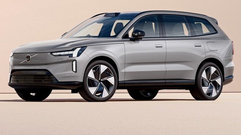 Volvo EX90 е компјутер на тркала и такви ќе бидат сите модели во иднина