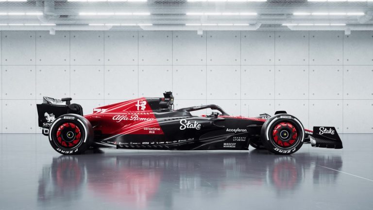 Дизајнерите на Centro Stile ја изработија колор-шемата за Ф1-болидот на Alfa Romeo