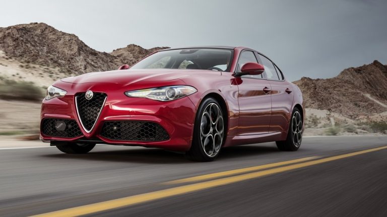 Alfa Romeo подготвува голема електрична лимузина за Америка