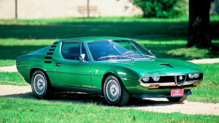 Alfa Romeo Montreal