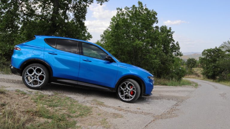 Тест · Alfa Romeo Tonale 1.5 Hybrid Speciale · Секое време има своја Alfa
