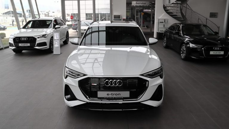 Audi e-tron изгледа како да е излезен од Стар Ворс