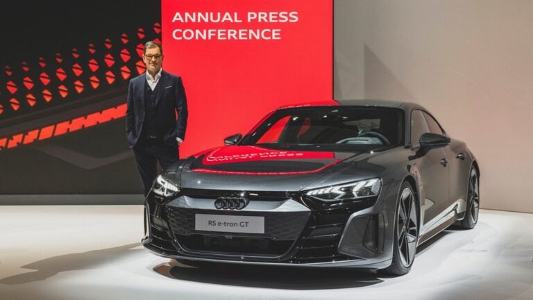 Директорот на Audi бара поевтина струја за фабриките