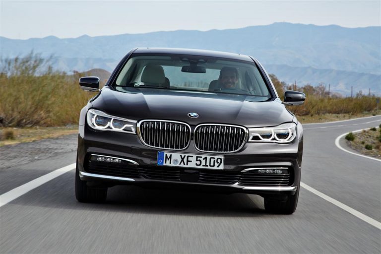 BMW на салонот во Франкфурт: Нова серија 7, нов X1, фејслифт на серија 3