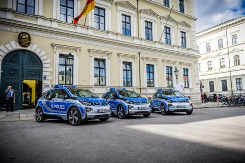 bmw i3 policija 1095