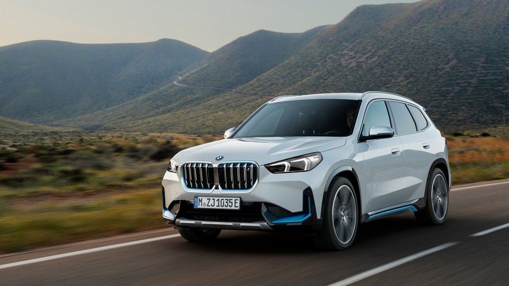 bmw ix1 vozenje
