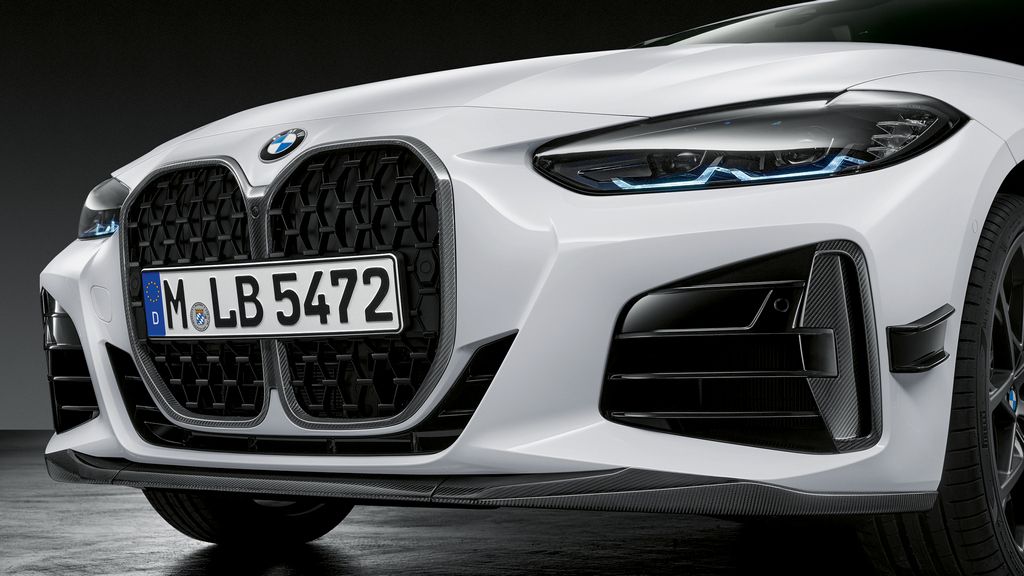 Новата серија 4 има големи бубрези, но тоа е BMW Новата серија 4 има големи бубрези, но тоа е BMW