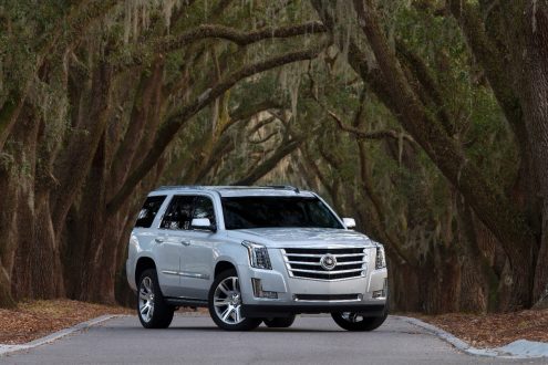 Cadillac Escalade ќе се обиде да му конкурира на Range Rover на европскиот пазар
