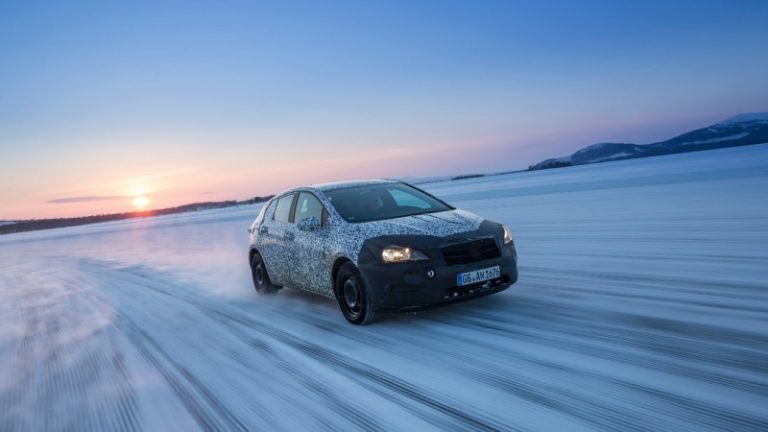 Главниот инженер на Opel Astra депортиран во Азија