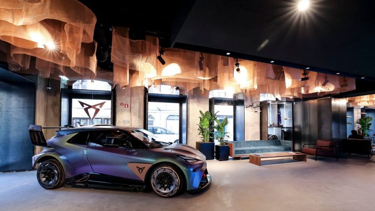 Cupra планира да стартува на американскиот пазар со големи СУВ на струја