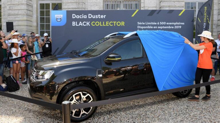 dacia duster black collector