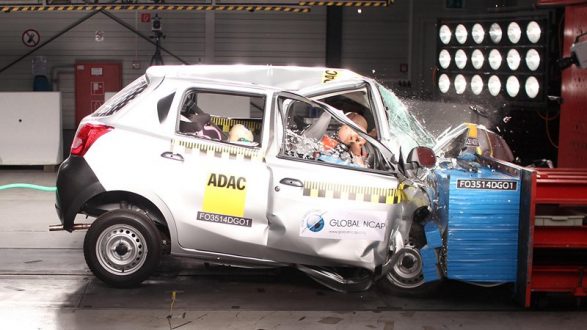 Организацијата Global NCAP побара забрана за продажба на евтиниот Datsun Go, по слабите резултати на краш-тестот во Индија