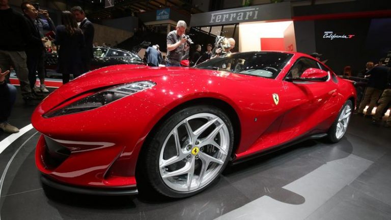 ferrari 812 superfast