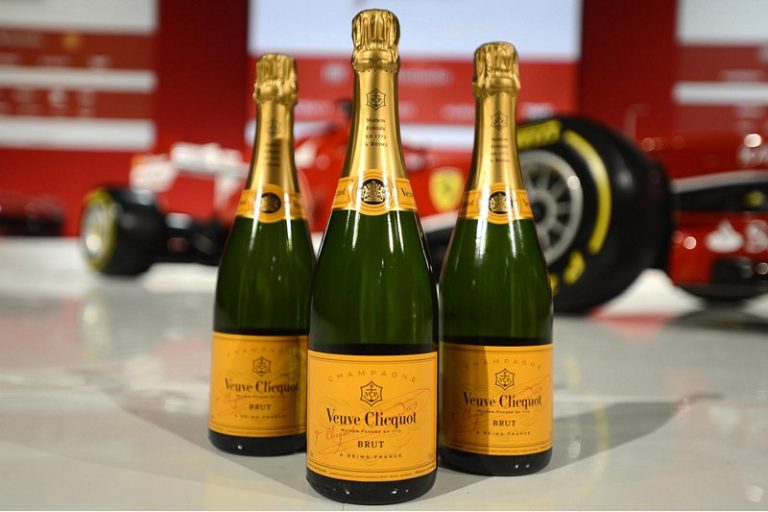 Veuve Clicquot е официјалниот шампањ на Ferrari