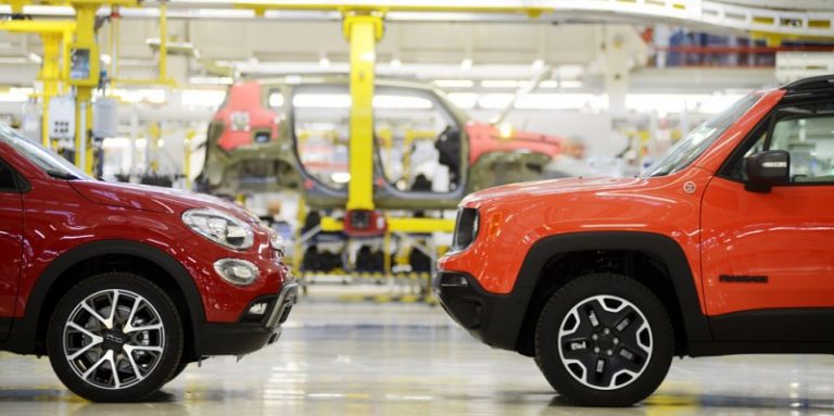 Fiat им плаќал на дилерите да пријавуваат лажна продажба
