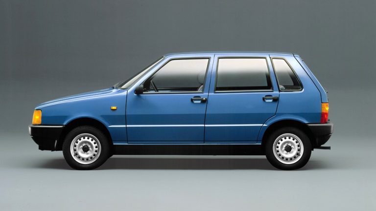 Fiat Uno пред 40 години: Тој што го смени светот на автомобилските реклами