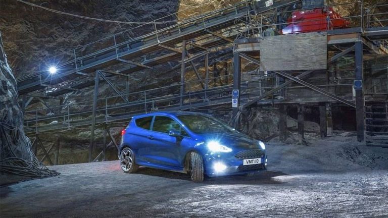 ford fiesta st rudnik
